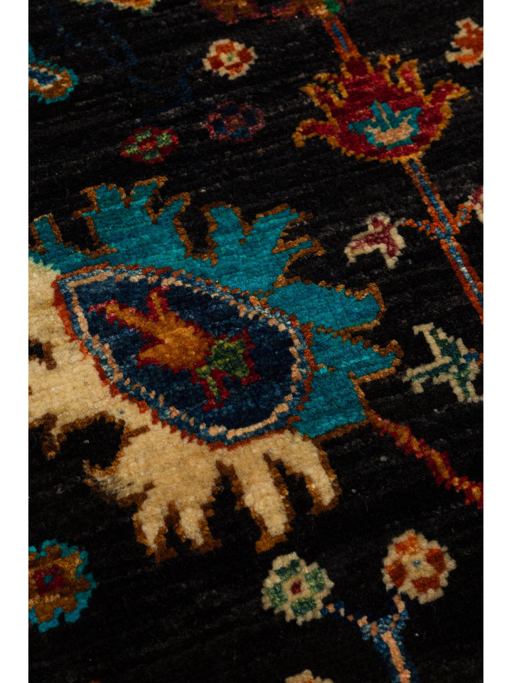 El dokuma Afgan halı siyah bitkisel desen 125x189 cm